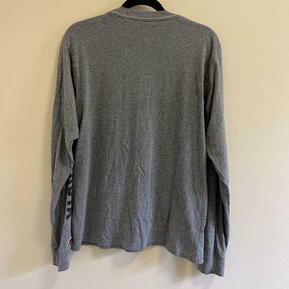 University of South Dakota T-shirt - Picture 4 of 7